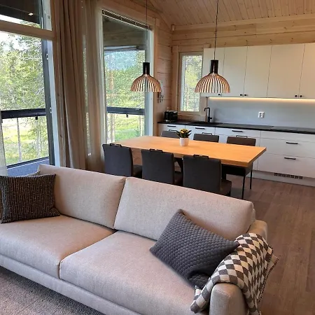 Private Log Cabin, Porosalmi 别墅 库萨莫