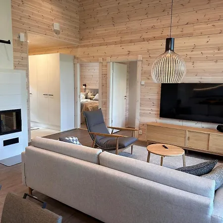 Private Log Cabin, Porosalmi * 库萨莫