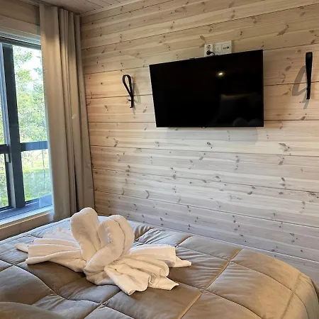 Private Log Cabin, Porosalmi Вилла Куусамо