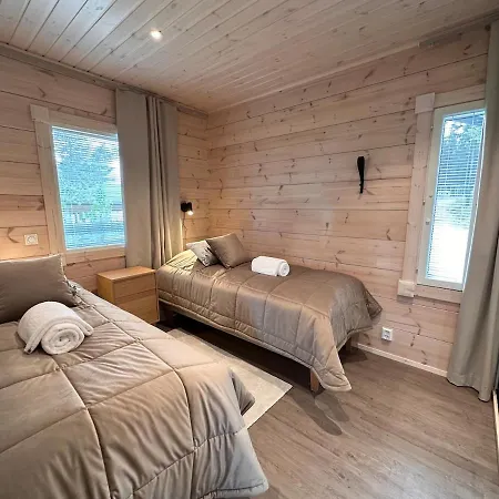 Private Log Cabin, Porosalmi