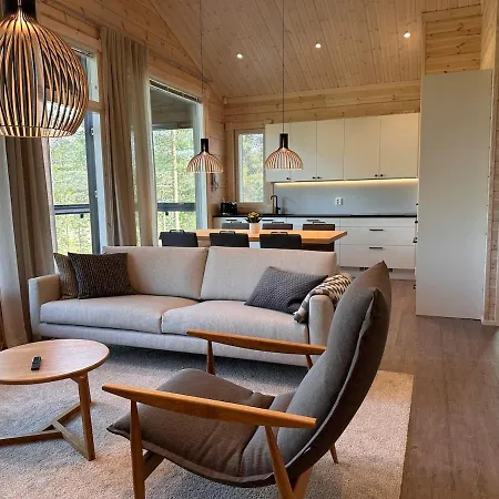 Private Log Cabin, Porosalmi Villa