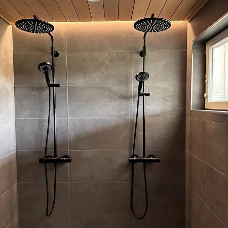 Private Log Cabin, Porosalmi 빌라 쿠사모